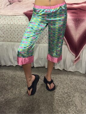 Y2K limited too capris